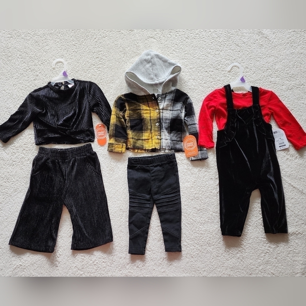 NEW baby girl Halloween and Christmas clothes bundle size 12 month